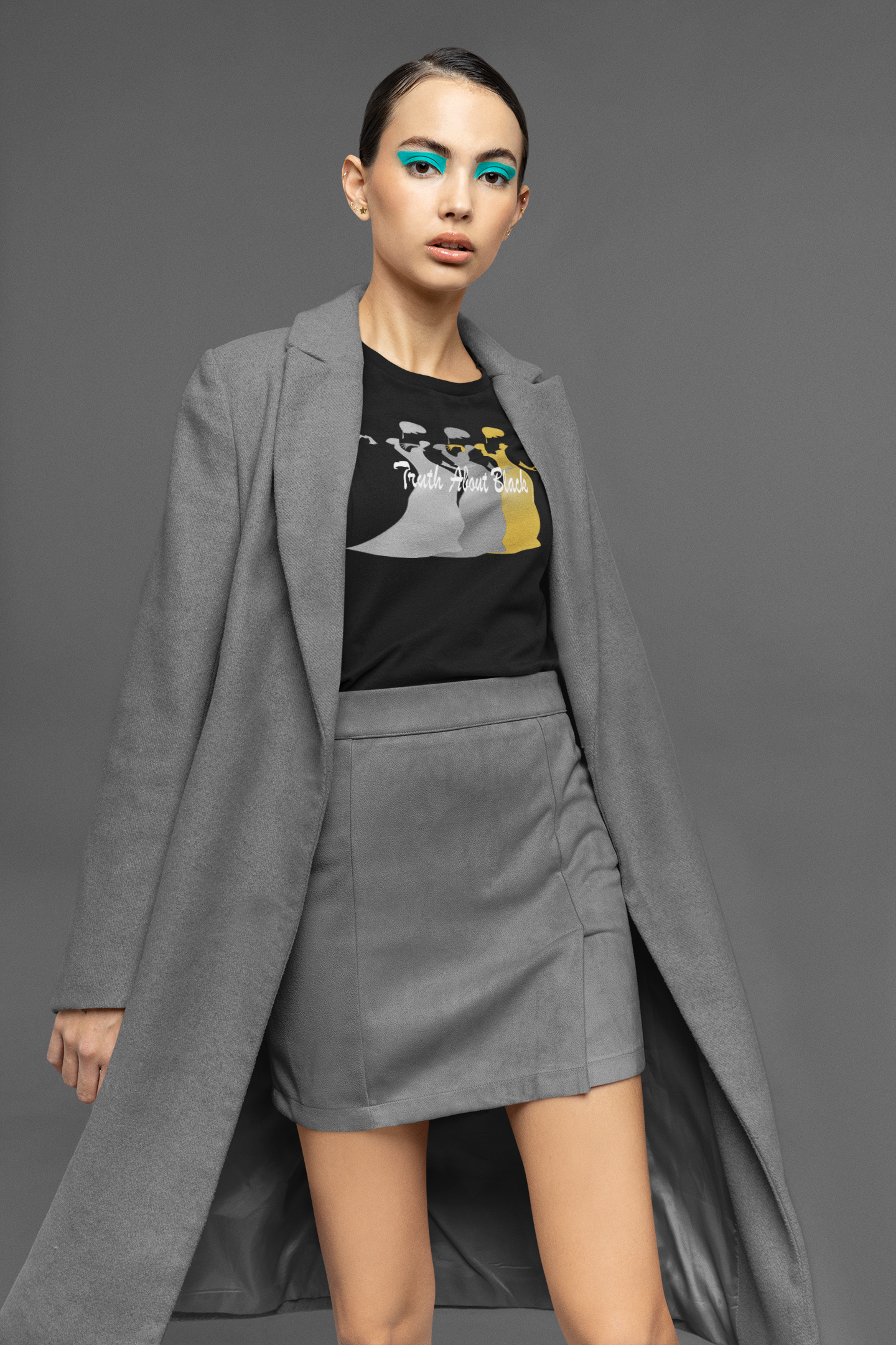 Sophisticated Collection Black Unisex Crewneck T-shirt